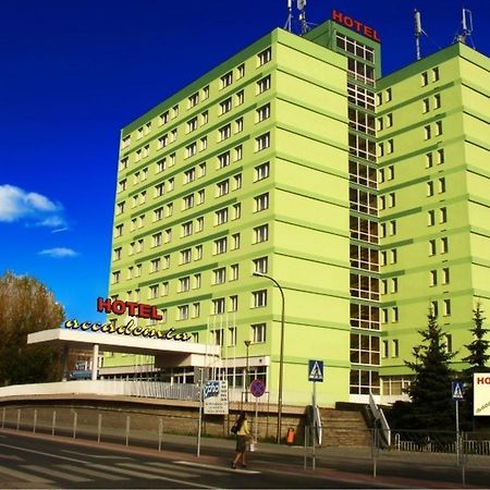 阿克德米亚酒店 Ostrowiec Świętokrzyski 外观 照片